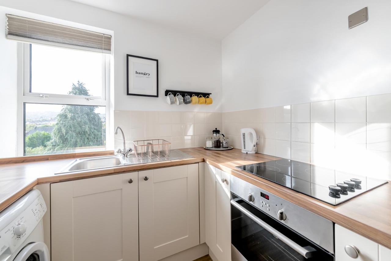 Modern & Spacious 2 Bedroom Maisonette Bath Exterior photo